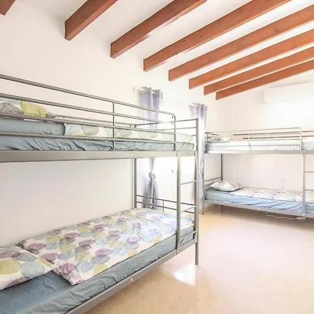 Con Piscina Privada - Carrio 0410